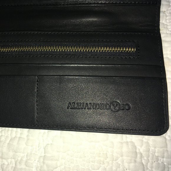 Vintage Hand Tooled Leather Clutch Wallet with Snap Clasp by Alejandro Yeo - New - Picture 11 of 11